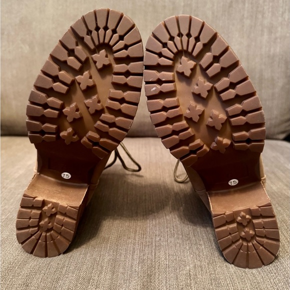 MIA‎ Micaelyn Taupe Lace Up Lug Sole Booties 7.5 NWOT Faux Suede Knit Cuff Heel - Picture 2 of 7